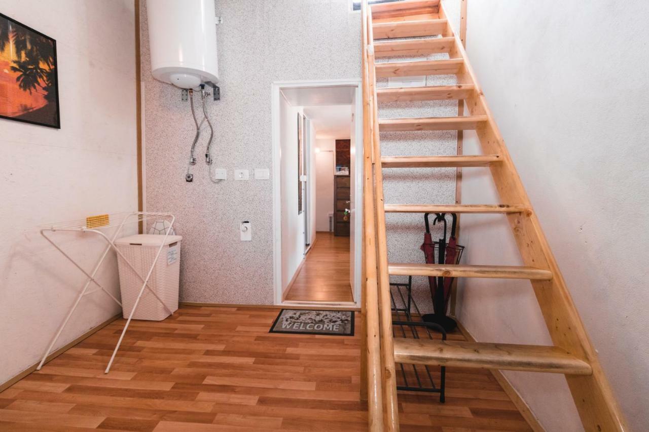 Apartma Remi 皮兰 外观 照片