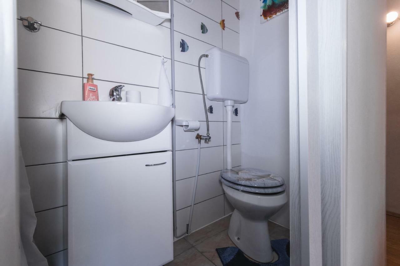 Apartma Remi 皮兰 外观 照片